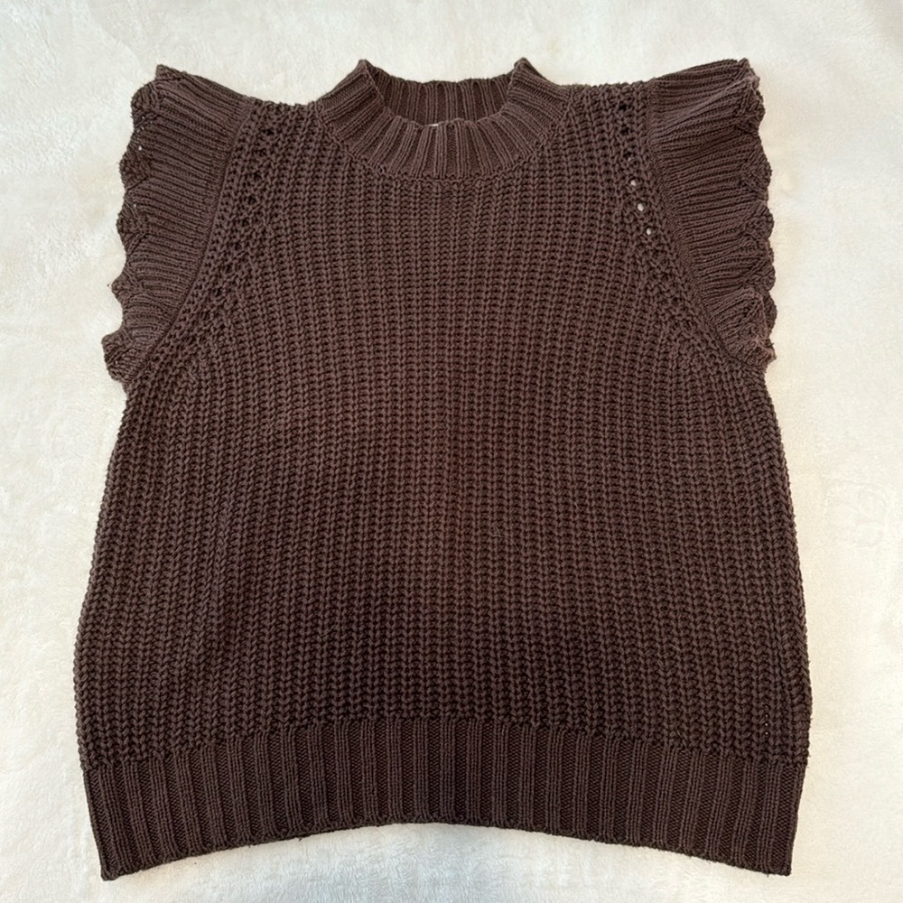 Evereve Flutter Sleeve Sweater Top